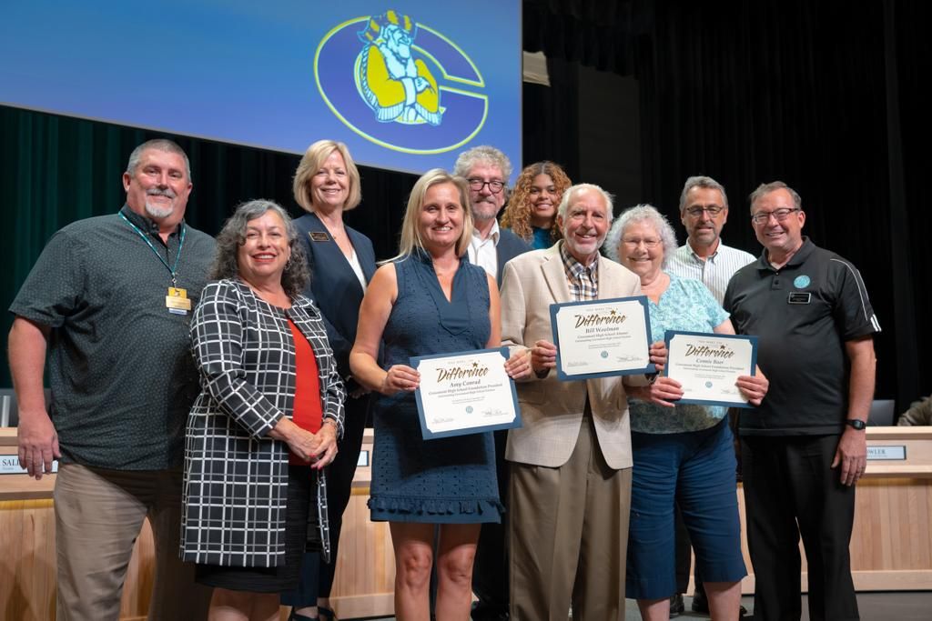 Board Honors Principal Dan Barnes